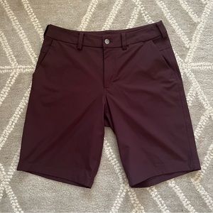 Lululemon Commission Shorts Burgundy Size 30 10.5” Inseam
